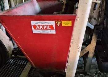 Sadzarka do ziemniaków Polska dwurzędowa Akpil kubełkowa