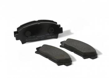 TOYOTA Avensis Corona Oryginal klocki hamulcowe przod 04465-YZZCF OE