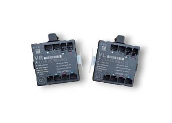 MODUŁ DRZWI PRZÓD PRAWY LEWY MERCEDES W204 C A2129004402 A2129004502