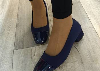 (42) Granatowe niskie czółenka wieczorowe, NOWE