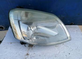 Lampa Przód Prawa Peugeot Partner 05r.