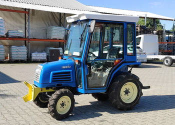 traktor Iseki 325 kabina 4x4 hydrostat 2002