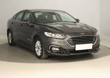 Ford Mondeo 2.0 Hybrid