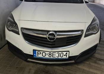 INSIGNIA COUNTRY TOUER 4X4  2.0NHT 250KM