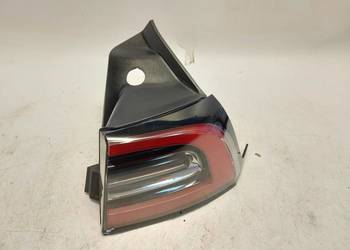 TESLA MODEL Y 2022r LAMPA PRAWY TYŁ TYLNA