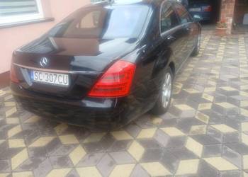 Mercedes- Benz