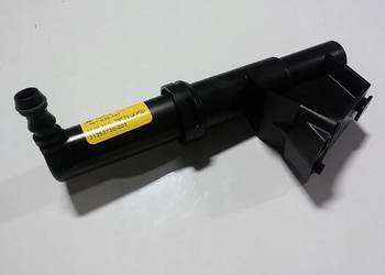 VOLVO V50 dysza spryskiwacza lampy lewa prawa OE