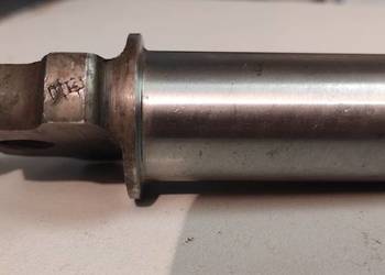 Nowy oryginalny czop półoś Syrena 104, 105 Nowy oryginalny czop półoś Syrena 104, 105