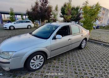 Ford Mondeo 1.8 benzyna 2003r.