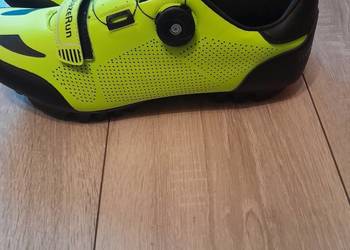 Buty na rower szosowy MTB