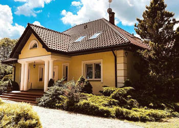 Radonie- Dom z oddzielnym mieszkaniem w otulinie lasu działka 3000m2