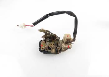 ZAMEK PRAWY PRZEDNI MAZDA MPV II 