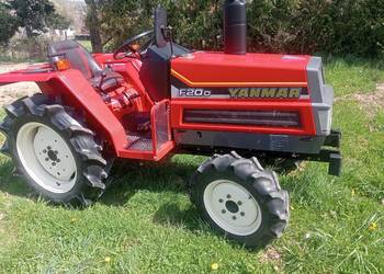 Ciągnik 4x4 yanmar 20 km mega stan