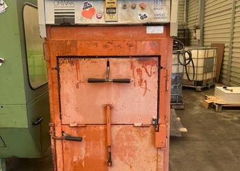 Orwak Vertical Baler