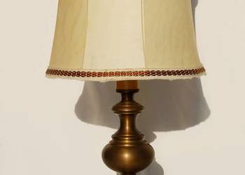 Mosiężna lampa stołowa, mosiądz, pergaminowy abażur, antyk