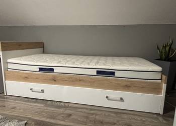 Piękne łóŻko młodzieżowe z szufladą +materac