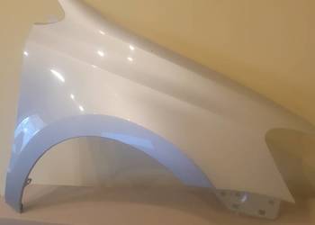 Polo 09-17 błotnik  LD7L prawy