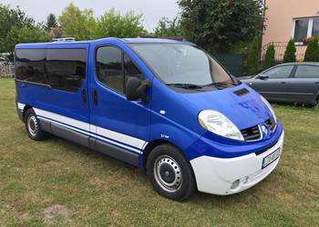 Renault trafic pesenger 2.5 long klima osobowy