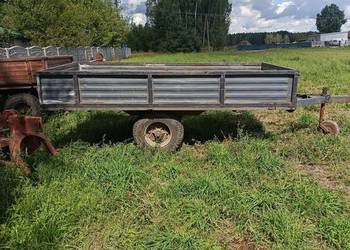 Sprzedam przyczepę jedno osiowa w ładnym stanie szczelna niska polecam