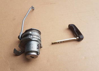 BMW 218d seria 2 F45 Active Tourer zamek wkładka drzwi klucz BMW 218d seria 2 F45 Active Tourer zamek wkładka drzwi klucz