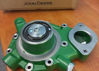 RE546918 Pompa wody JOHN DEERE ORYGINAŁ