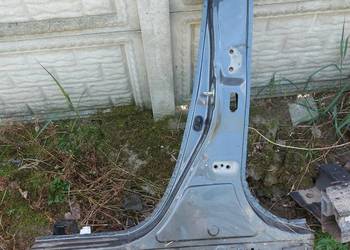 TOYOTA YARIS IV Słupek próg lewy