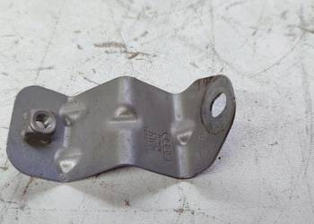UCHWYT WSPORNIK BŁOTNIKA AUDI A4 B9 8W0821471