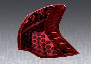 Peugeot 3008 T84 09‑13 Lampa tylna zewnętrzna prawa MAGNETI MARELLI