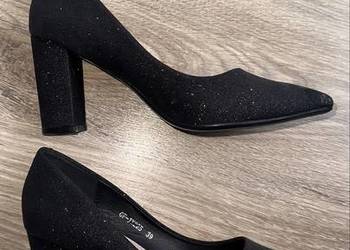 buty na obcasie śliczne nowe błyszczące