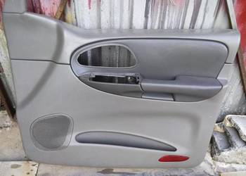 Tapicerka drzwi Chevrolet Trailblazer