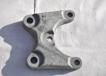 Podpora pompy wspomagania BMW E90E60 E61E63 E64 E65