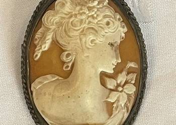 Kamea z naturalnej muszli – brożka