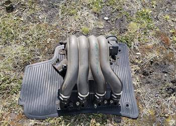 Kolektor ssący audi