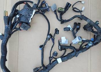 Suzuki Gsx 8 R wiązka instalacja kable 2023
