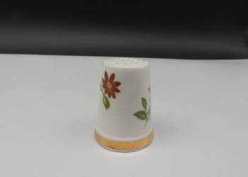Naparstek z porcelany kostnej (Bone China)z kolekcji Royal Adderley