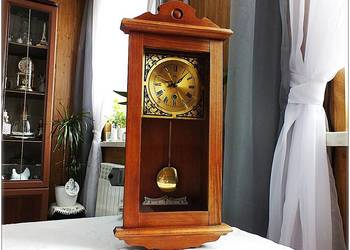 Zegar ścienny / wiszący ze wahadłem skrzynia w drewnie Retro / Vintage