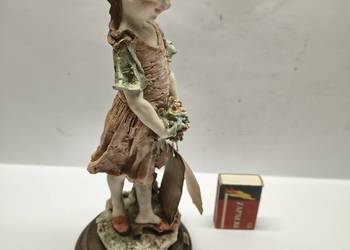 Capodimonte figura G.Armani sygnowana kolor