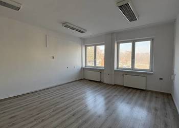 Pomieszczenie biurowe do wynajęcia - 28 m2 Kraków - Czyżyny
