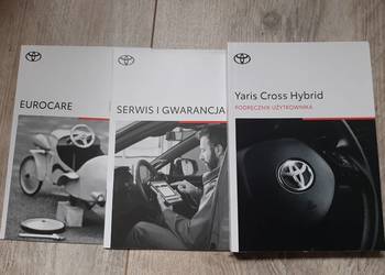 Yaris Cross Hybrid książka serwisowa nowa