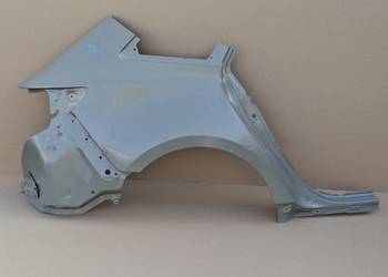 TOYOTA COROLLA E21 KOMBI 18 -BŁOTNIK PRAWY TYŁ POSZYCIE WYCINKA 61601-02530