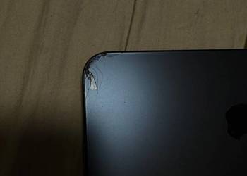 iPhone 15 pro 128 GB