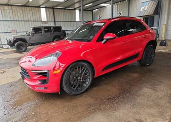 2016 PORSCHE MACAN GTS