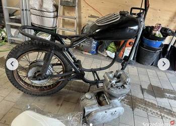 Junak m10