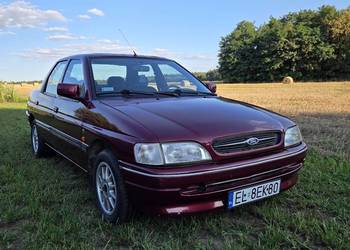 Ford escort 1.8 benzyna