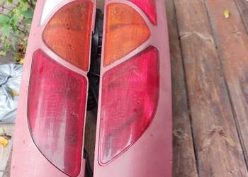 Sprzedam lampy do samochodu renault kangoo 1 9