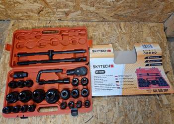 Profesjonalny zestaw czarnych kluczy nasadowych Skytech ST-1067