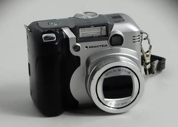 Aparat Praktica Luxmedia 6003 6.0 MP Uszkodzony Na Części / Do Naprawy