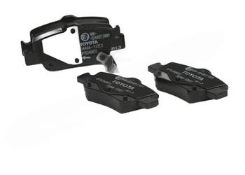 TOYOTA Corolla Auris Oryginal klocki hamulcowe tyl 04466-YZZE3 OE