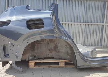 VW TAYRON VW TAYRON ĆWIARTKA BŁOTNIK PRAWY TYŁ LC7Q