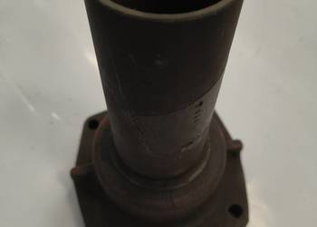 Pokrywa Łożyska Przednia C-385